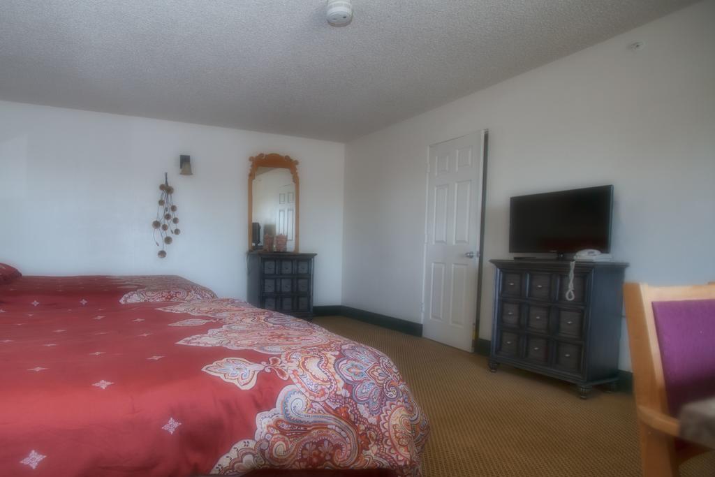 Barratt Inn Anchorage Airport Экстерьер фото